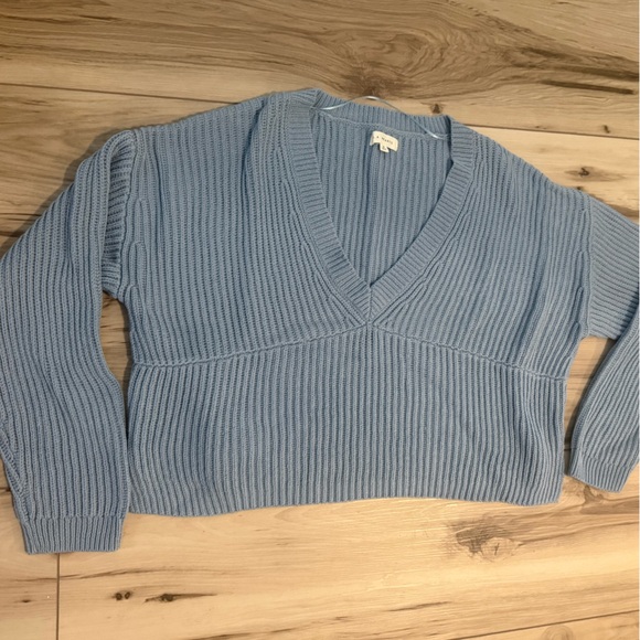 La Hearts Light Blue Ribbed Crop Sweater - Picture 1 of 4